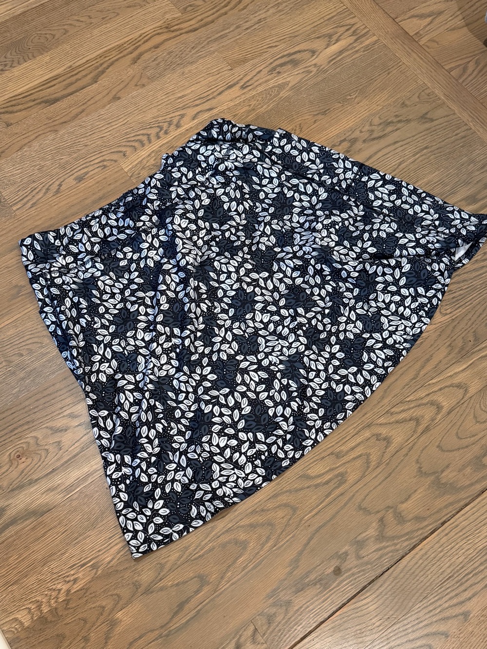 Women's black and white Floral A-Line Skirt Skort